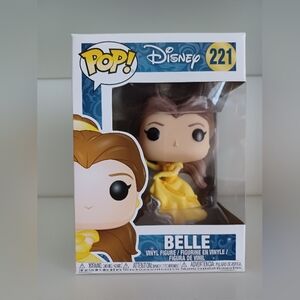 Disney Princess Belle From Beauty And The Beast 221 Vinyl Figure Funko Pop